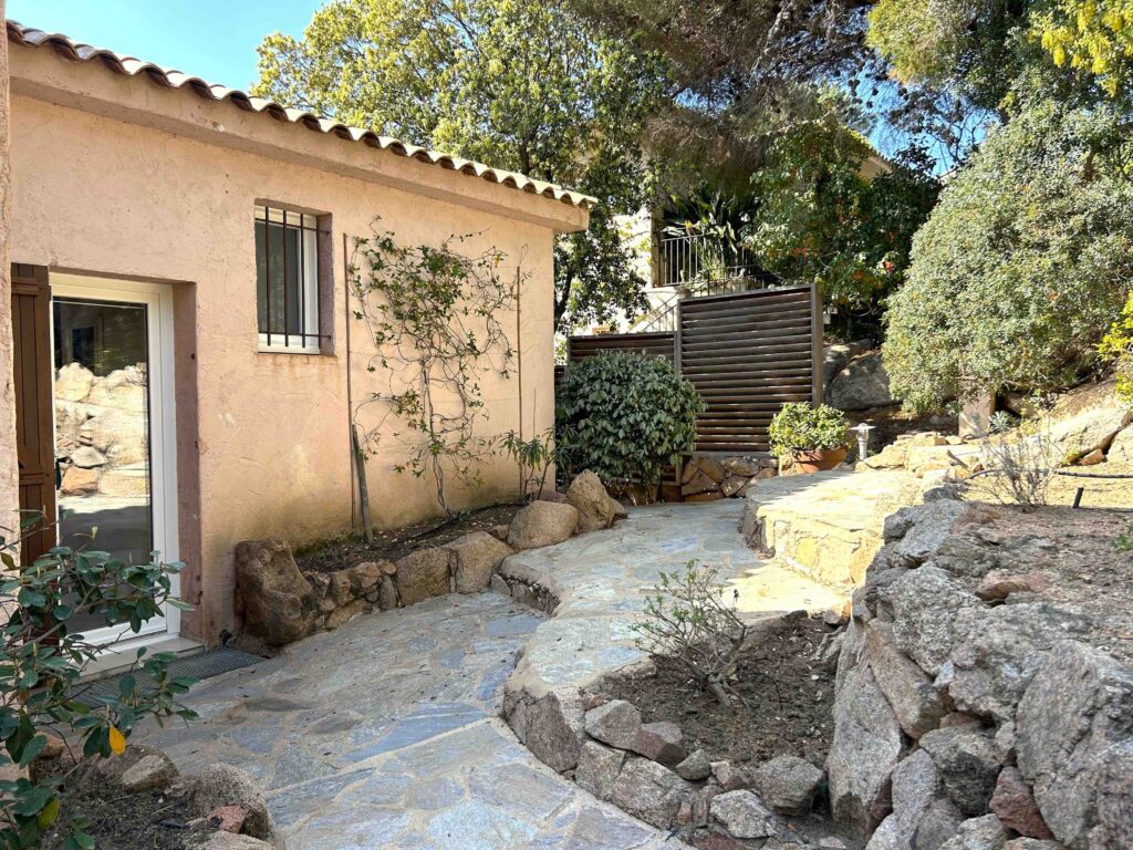location villa santa giulia corse