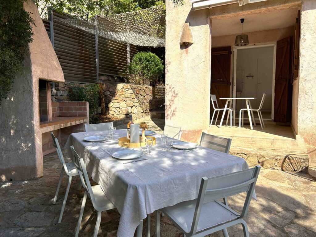 location villa santa giulia corse
