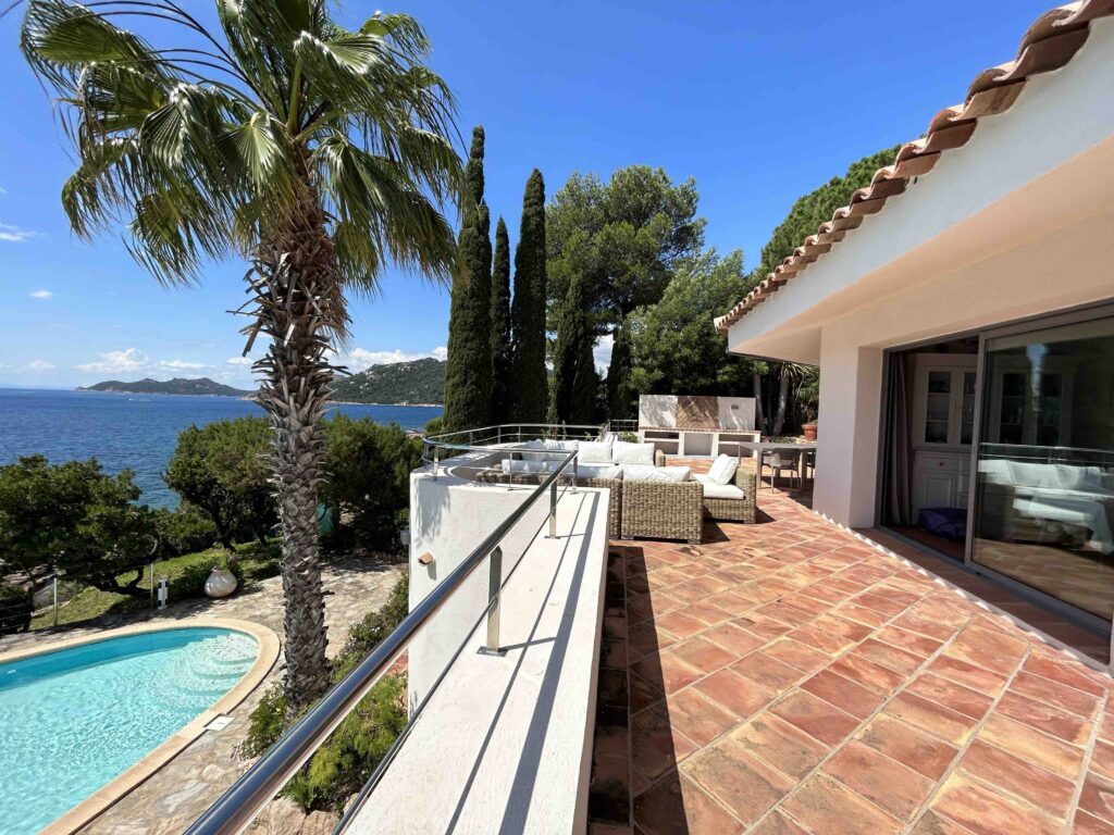 location villa santa giulia corse
