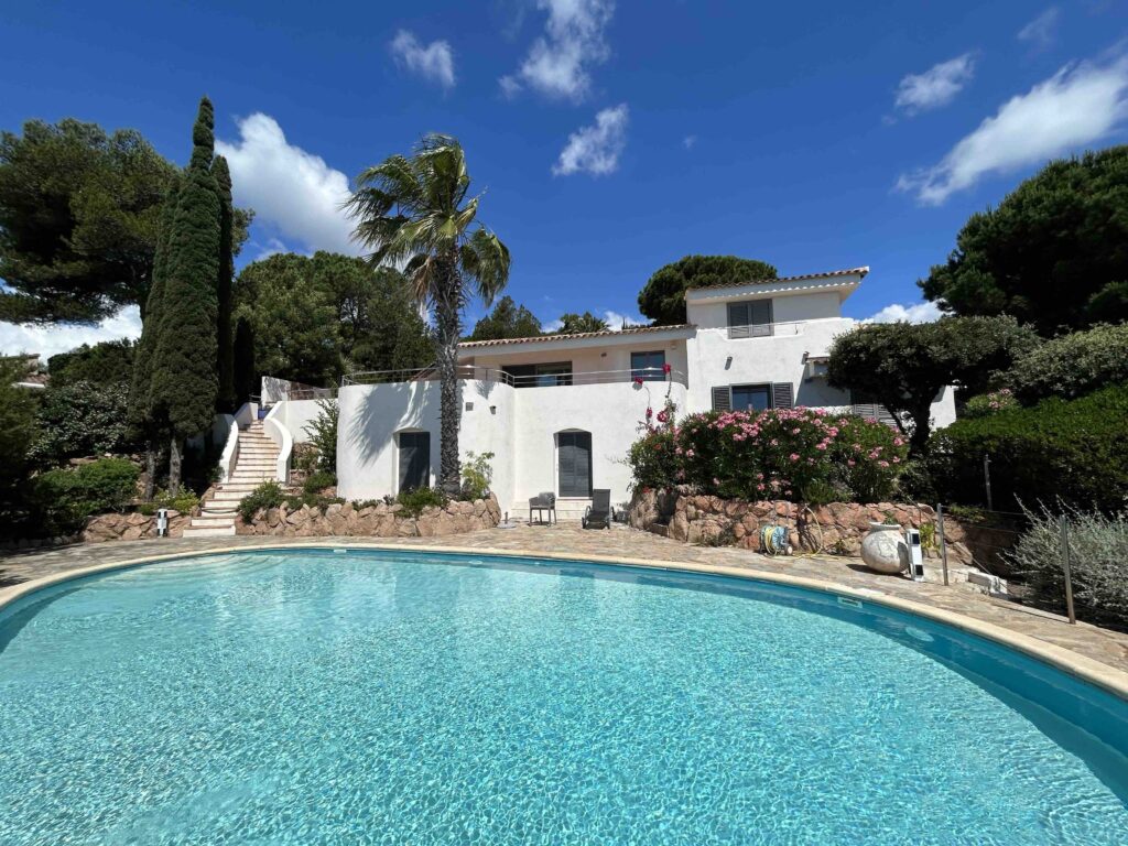 location villa santa giulia corse
