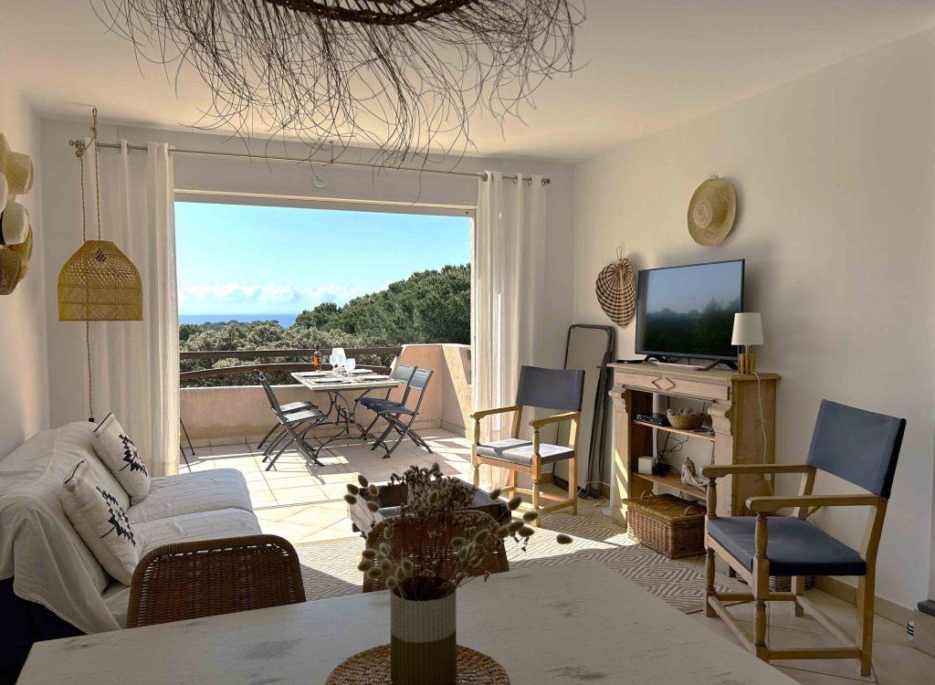 location villa santa giulia corse