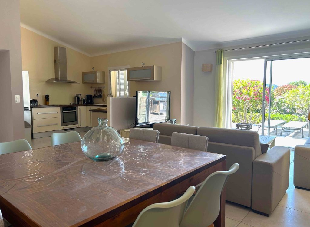 location villa santa giulia corse